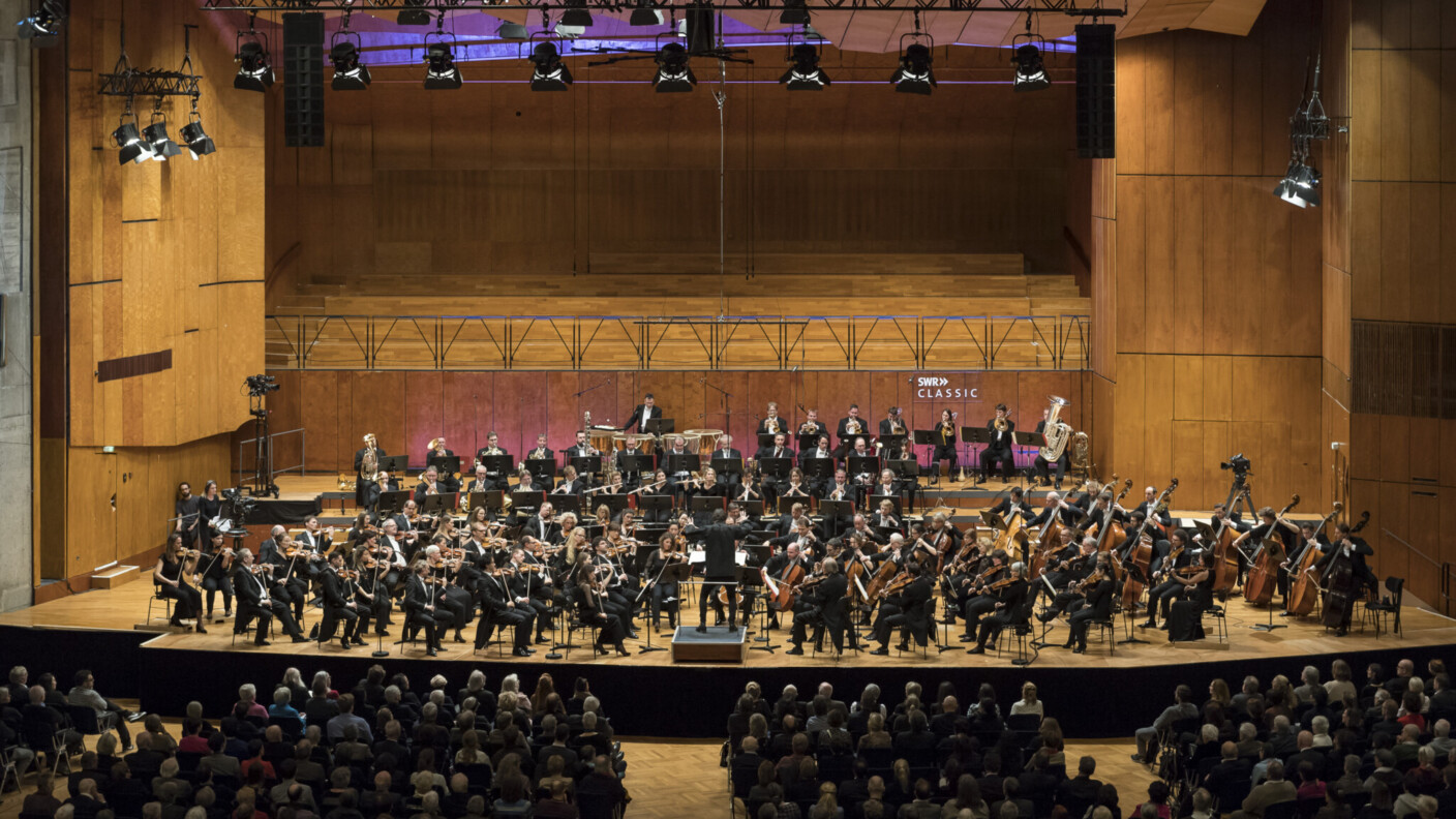 Beim Eclat Festival nur die Spitze des avantgardistischen Eisbergs: das SWR Symphonieorchester