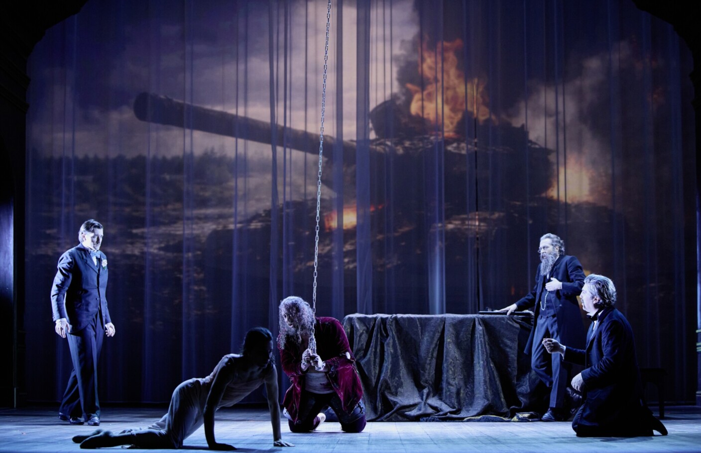 Die pazifistische Kriegsoper