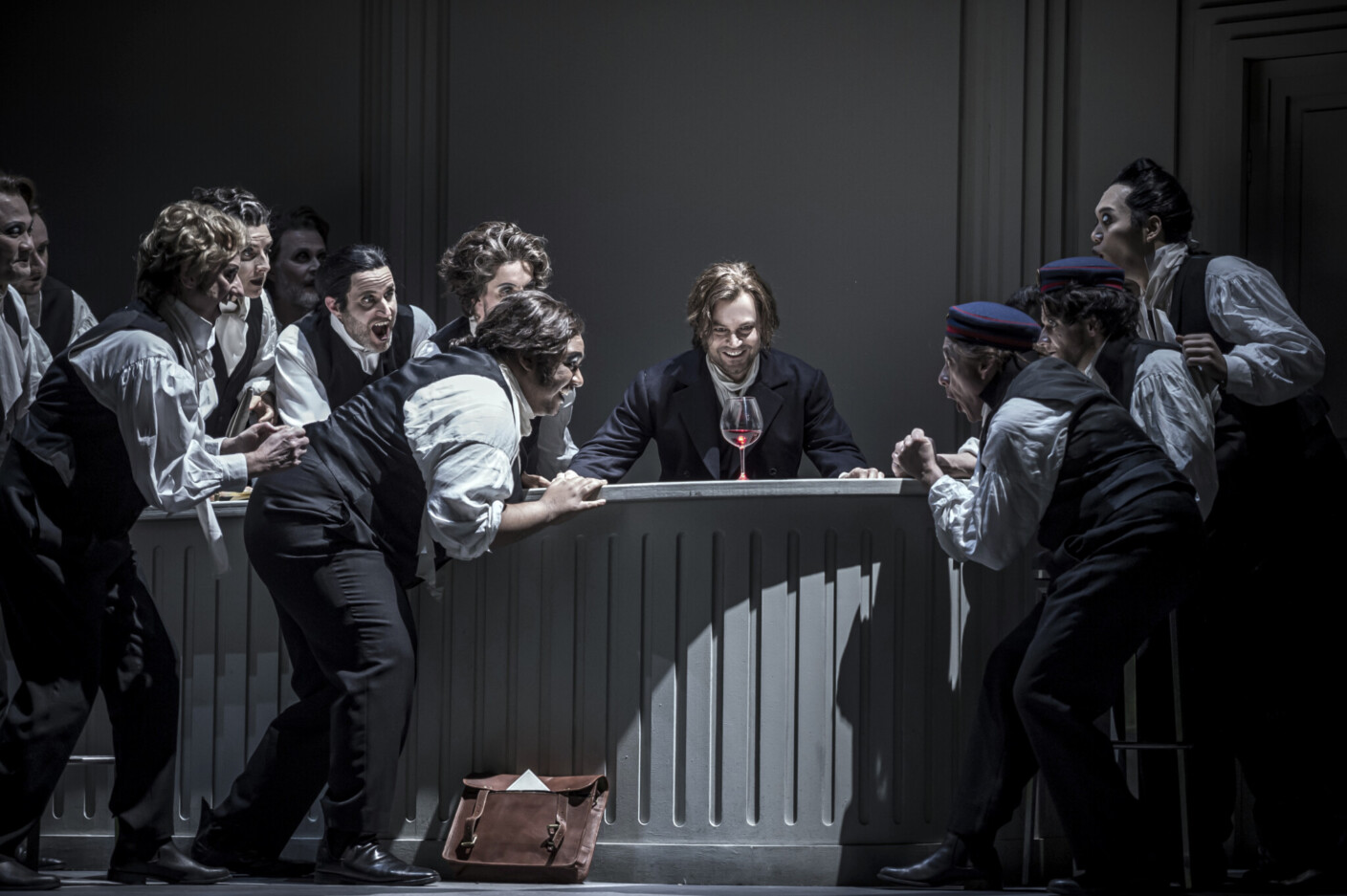 Ob pausenlos singen oder leiden: Es ist ein Kreislauf des Lebens