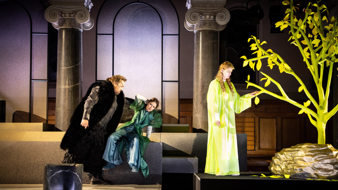 Ausdrucksvoll und differenziert: Matthias Lika, Anna-Lena Elbert und Miriam Kutrowatz (r.) in „Zanaida“ bei der Potsdamer Winteroper