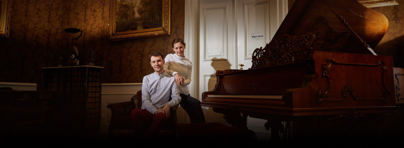 Gleich drei Werke mit literarischer Vorlage stehen beim Klavier-Duo Glemser auf dem Programm