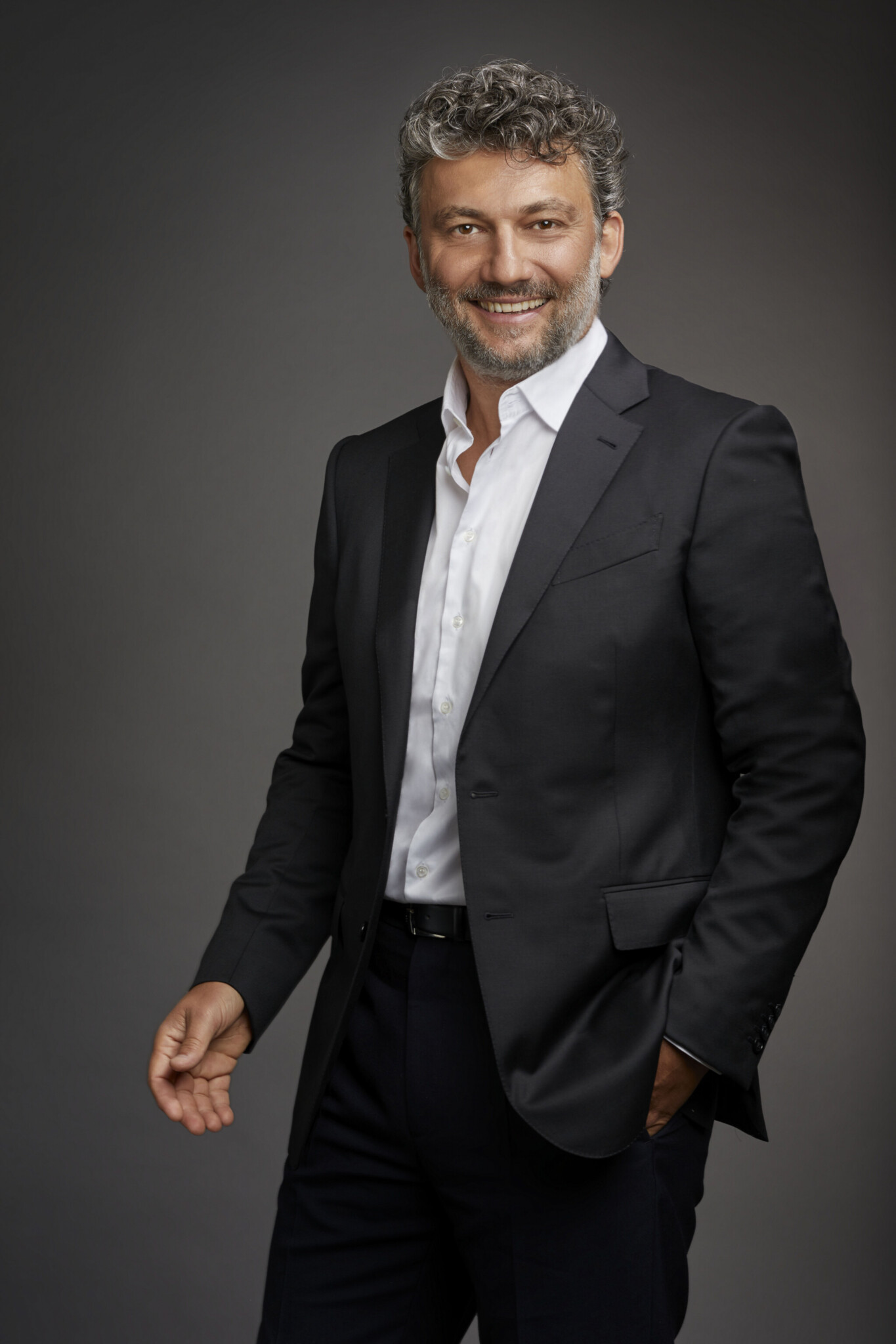 1993 sang Jonas Kaufmann mit der Rolle des Caramello in Johann Strauss’ „Eine Nacht in Venedig“ erstmals in einer Operette