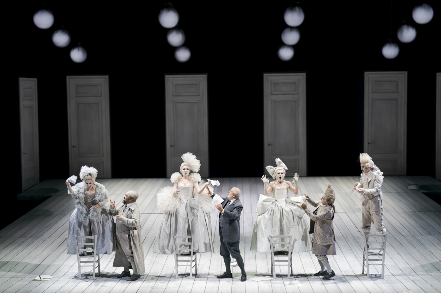 Szenenbild aus „L’Opera seria“ am Musiktheater an der Wien