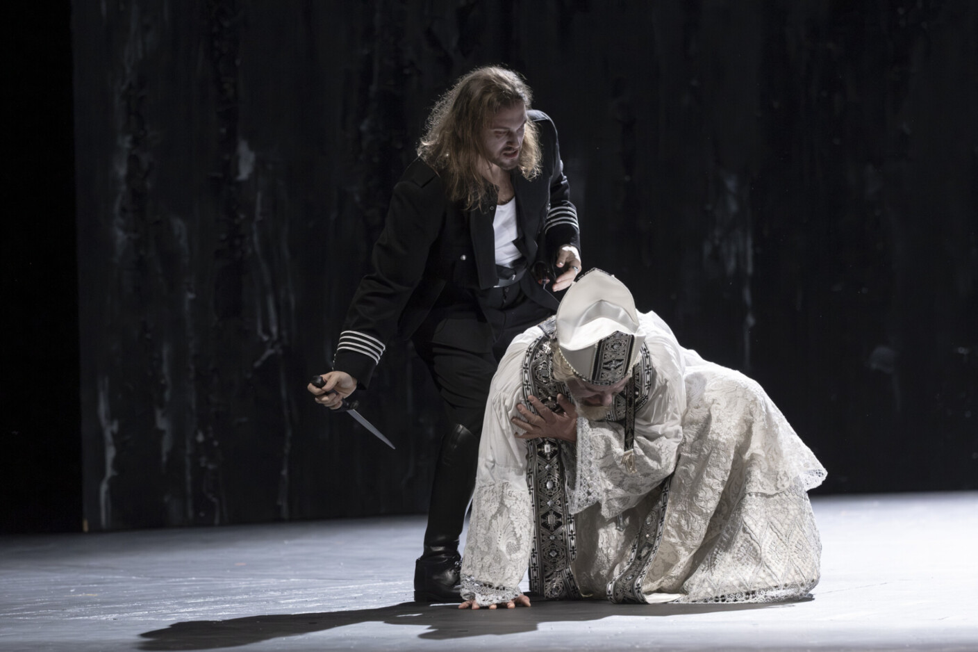 Szenenbild aus „Le Roi d’Ys“ aus der Opéra national du Rhin