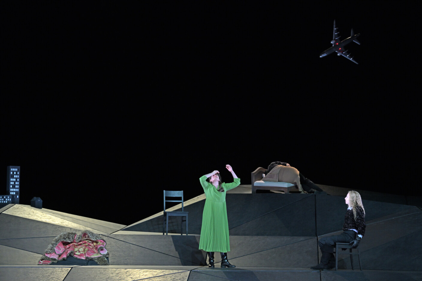 Szenenbild aus „Written on Skin“ an der Oper Frankfurt