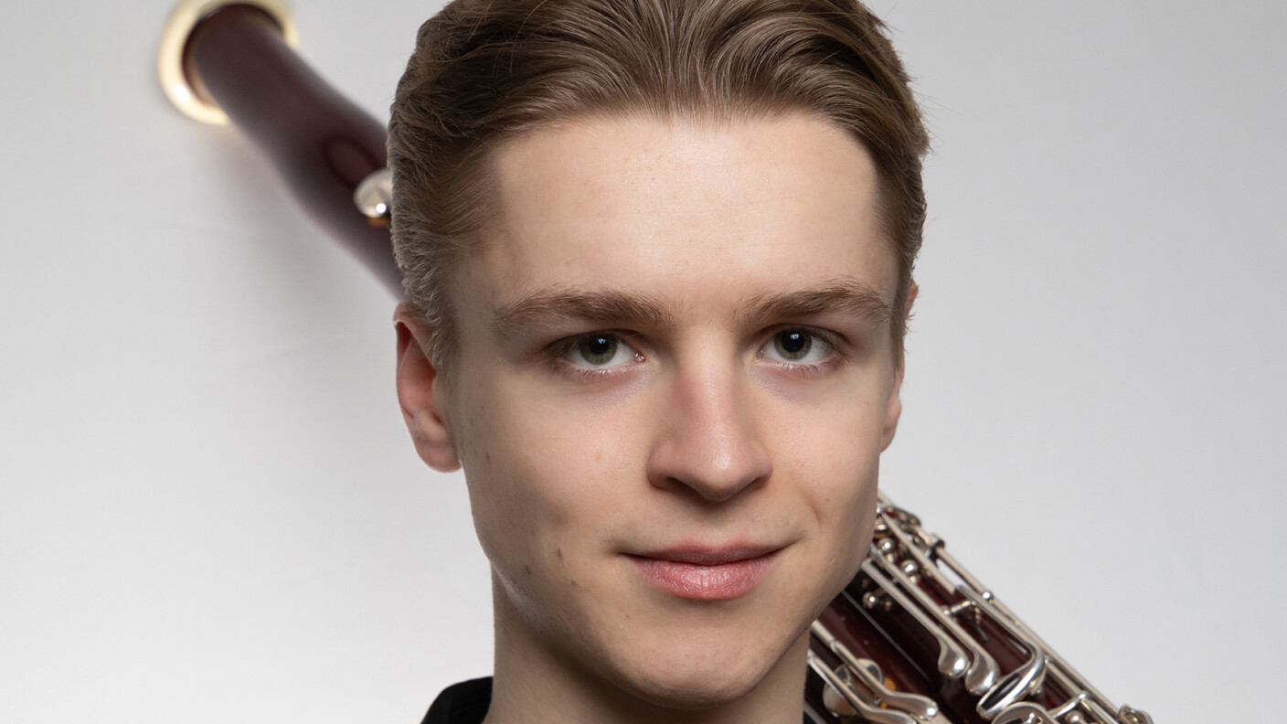 Der 2005 in Frankfurt am Main geborene Fagottist Elias Neuwirth zählt zu den vielversprechenden Talenten seiner Generation