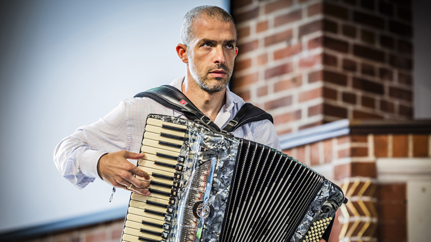Dirigent, Grenzgänger und Botschafter des Akkordeons beim Klavier-Festival Ruhr: Omer Meir Wellber