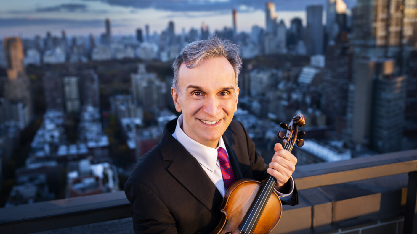 Gil Shaham vor dem Central Park in New York