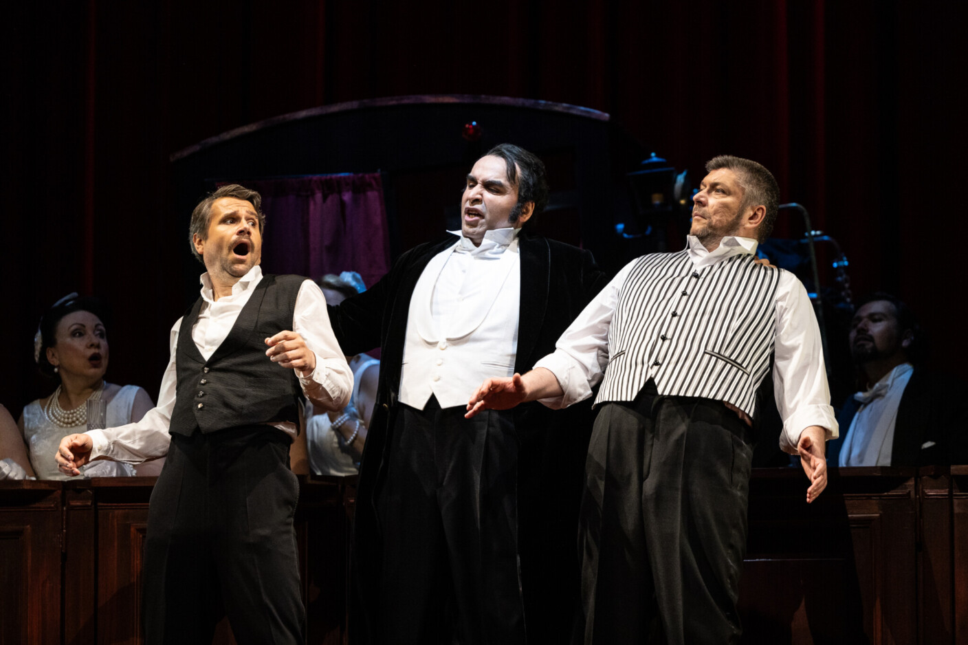 Szenenbild aus „Arabella“ am Theater Altenburg Gera